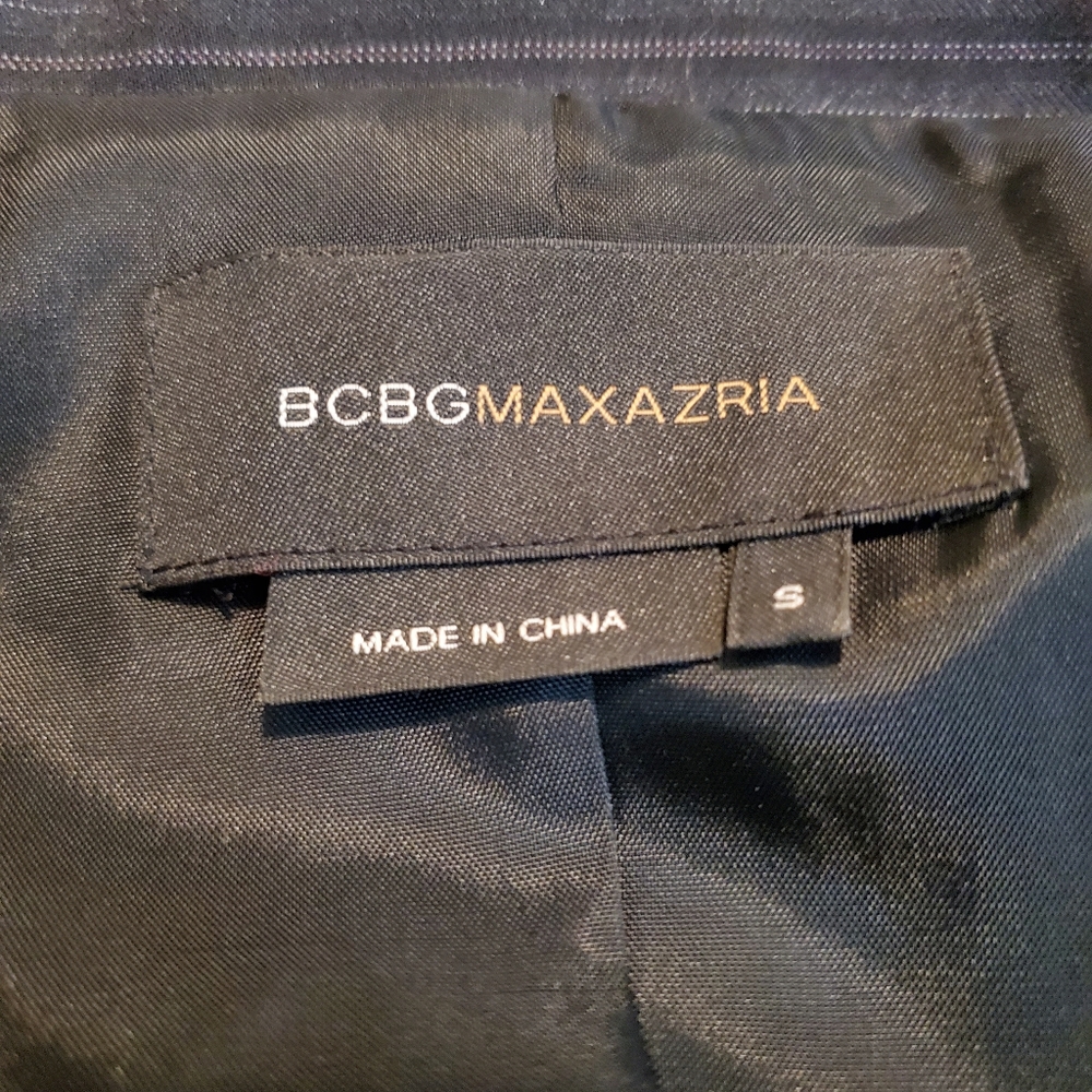 BCBG MAXAZRIA | Pinstripe Single Breasted Contoured Collared Blazer Jacket - Picture 9 of 12